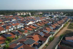 Quer vender solar em 2026? Primeiro garanta o “alvará” do ambiente de negócios