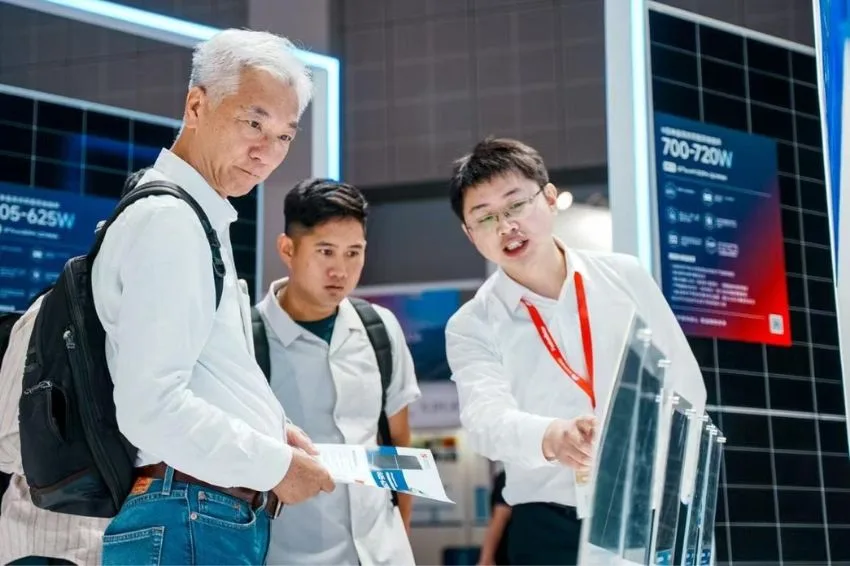 Helius Sunlink PV confirma agenda mundial no setor solar para 2026 Fonte: https://canalsolar.com.br/helius-agenda-mundial-setor-solar-2026/