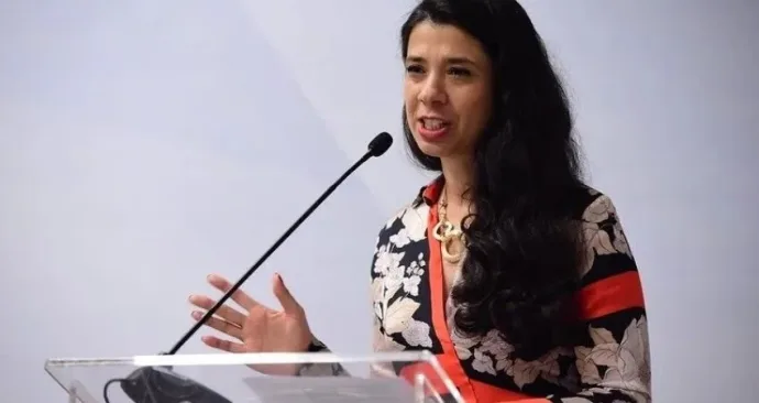 Canal Solar - Diretora da ANEEL avalia corresponsabilizar GD solar pelo curtailment e reduzir créditos dos consumidores