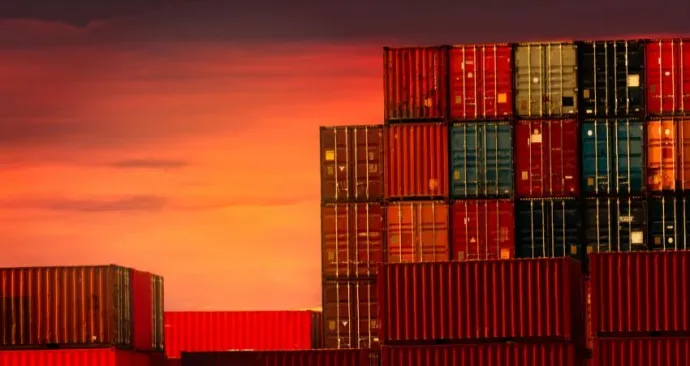 Canal Solar - Equipamentos solares terão reajuste a partir de agosto com fim de benefício fiscal na China